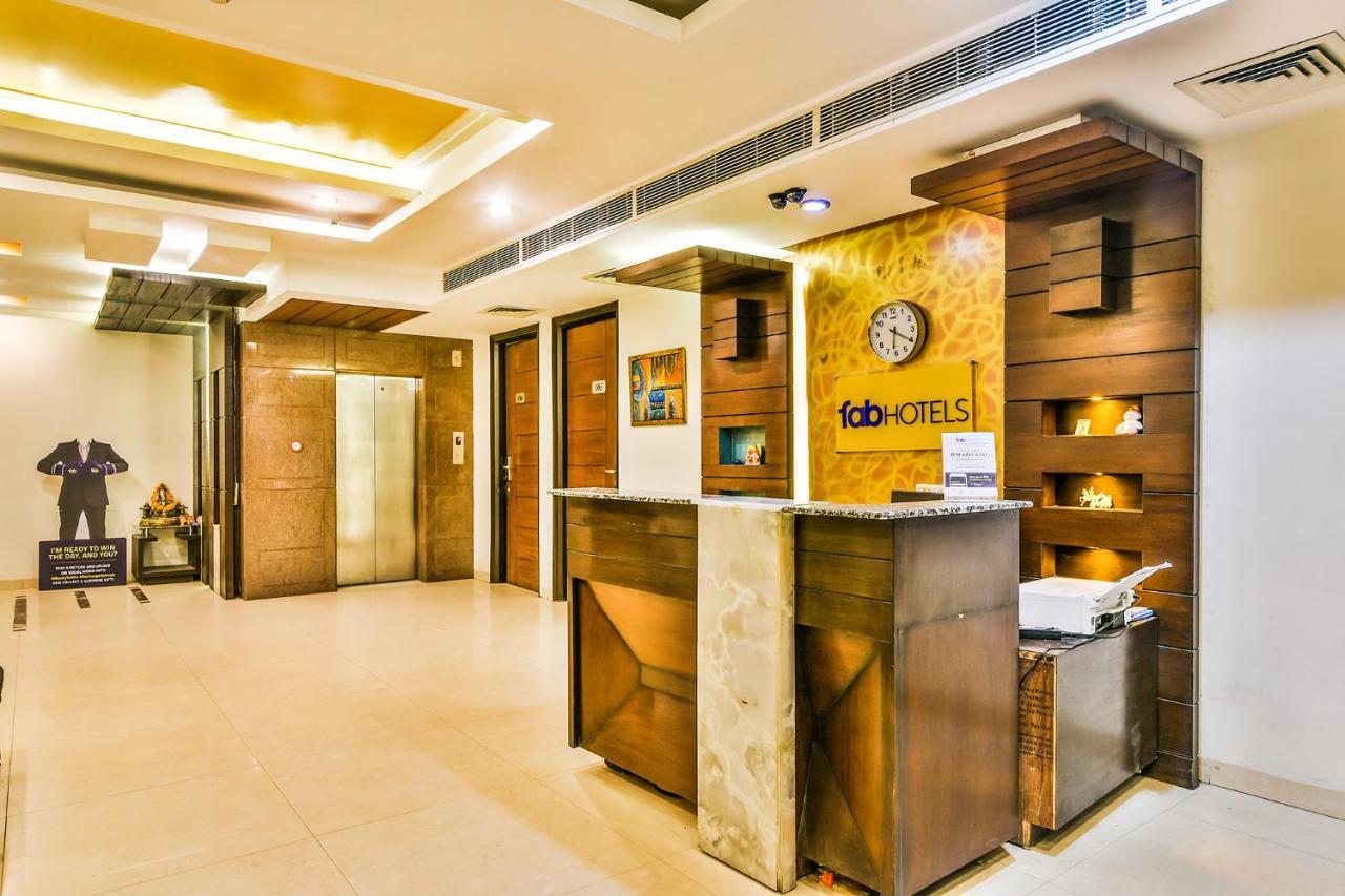 Fabhotel Oasis Dlf Phase 3 Gurgaon Buitenkant foto